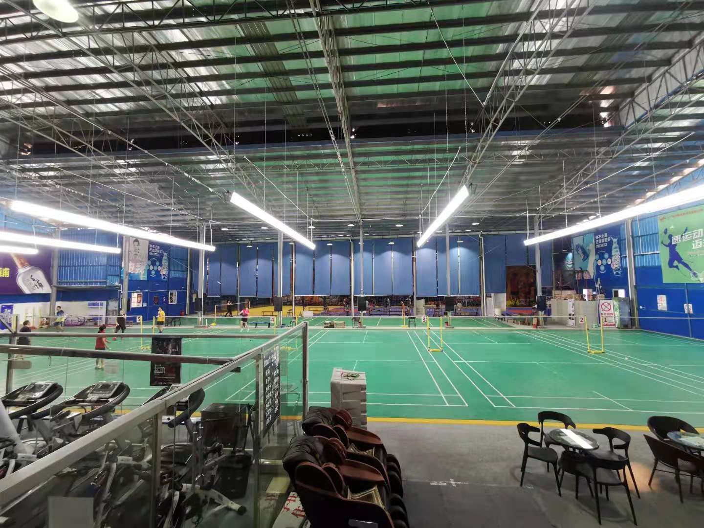 运动馆内部