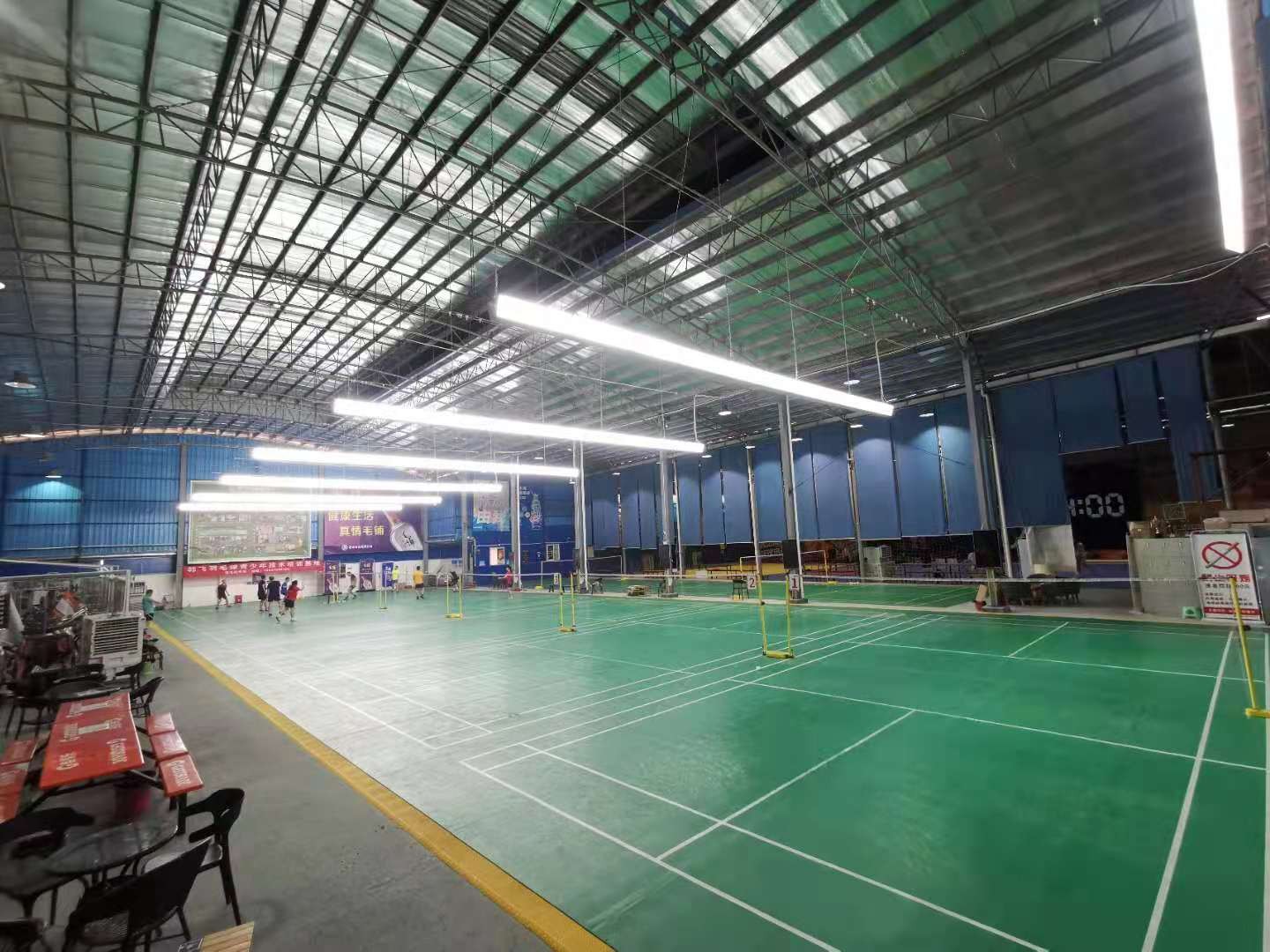 运动馆内部
