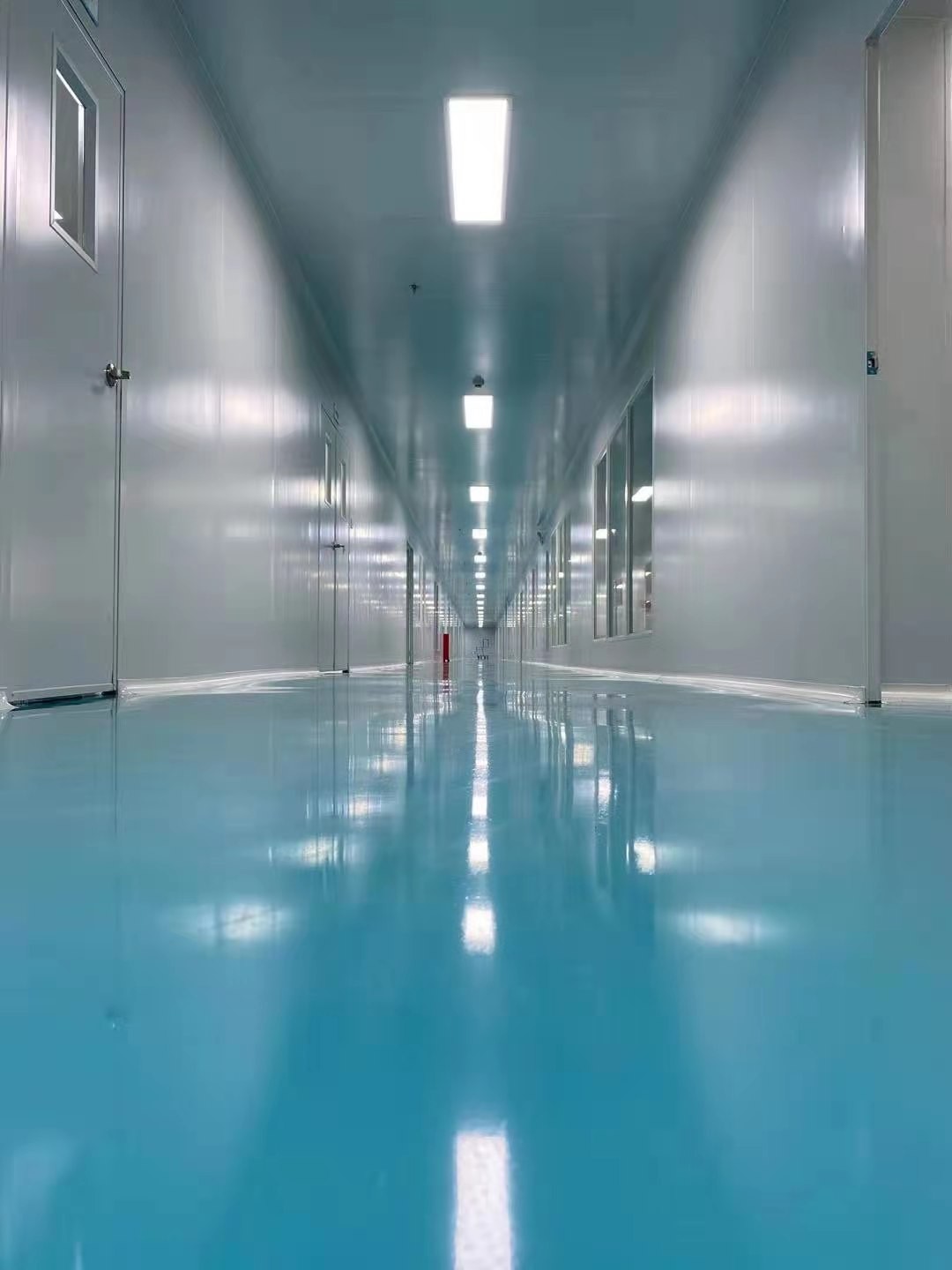 公司生产车间楼道