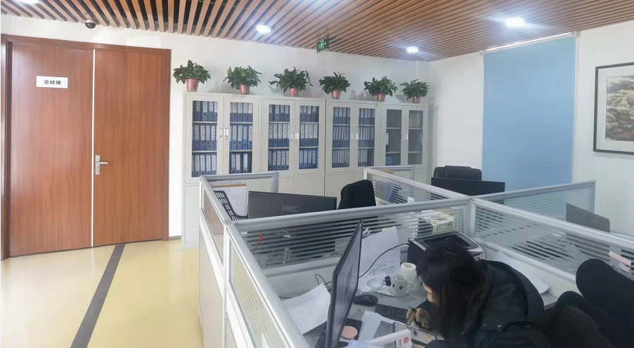 图为办公区一部分