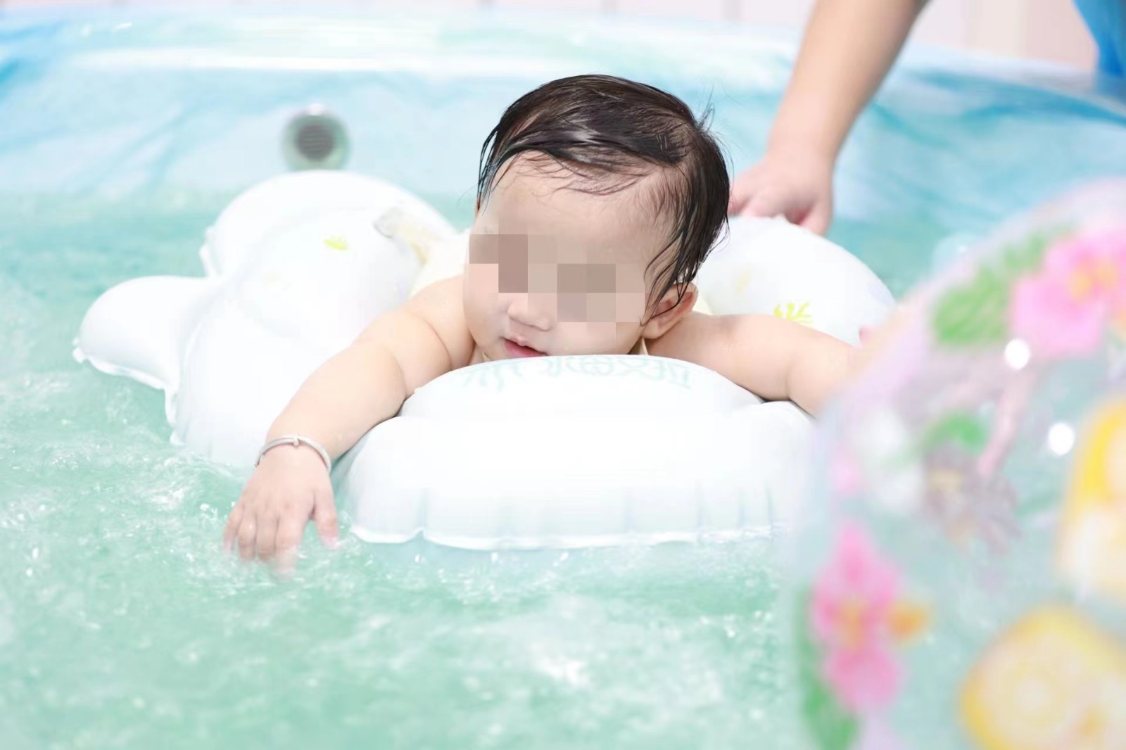 幼儿戏水区
