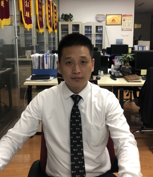 李先生<span class="p2">2023-06-06</span>照片