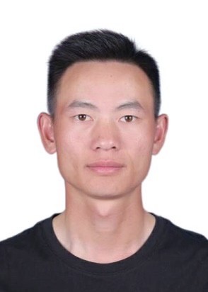 梁先生<span class="p2">2023-07-07</span>照片