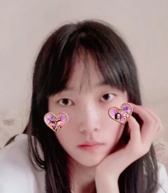 梅女士<span class="p2">2023-07-20</span>照片