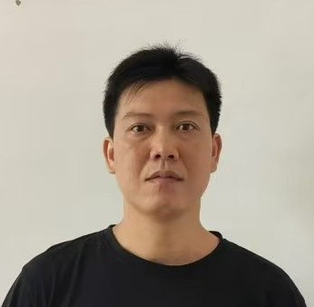 李先生