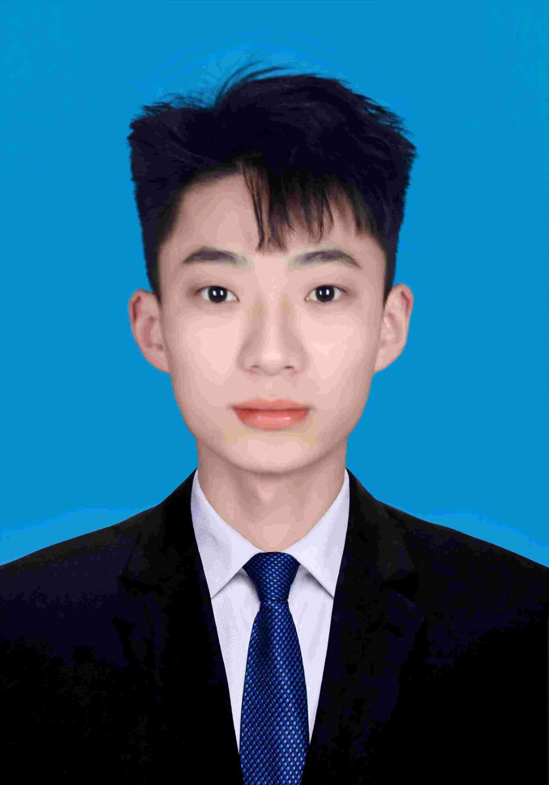 丁先生<span class="p2">2025-03-13</span>照片