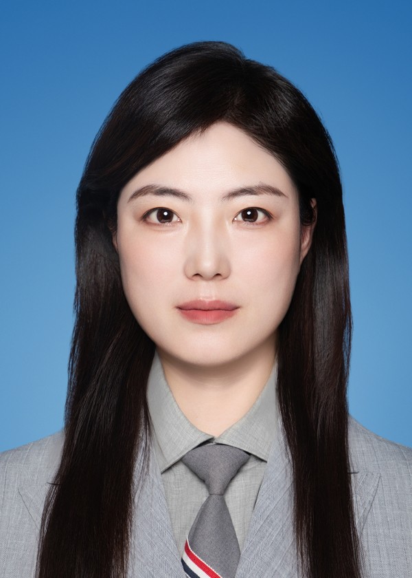 高女士<span class="p2">2025-09-14</span>照片