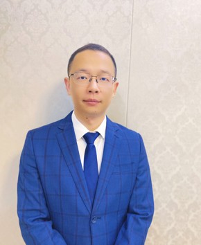严先生