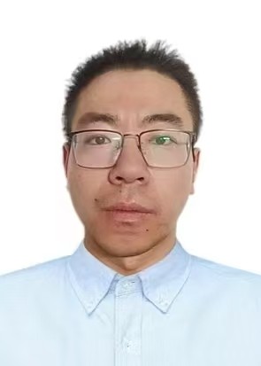 李先生