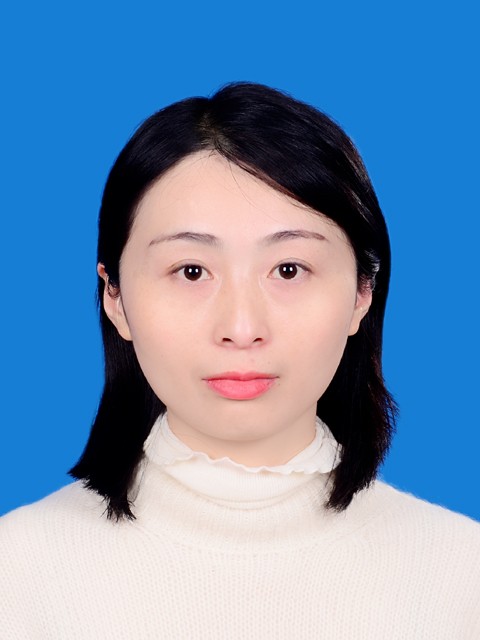 李女士