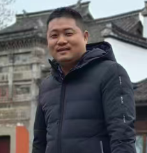 李先生
