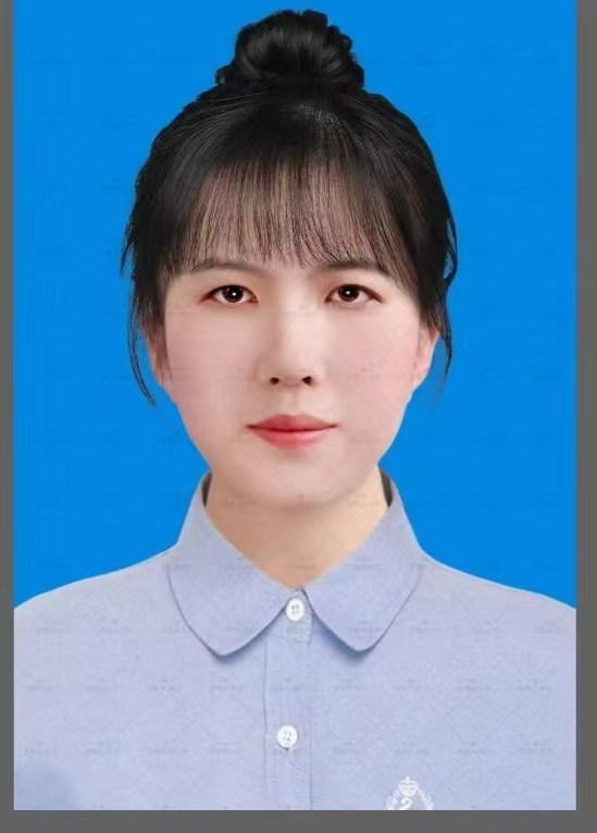翁女士